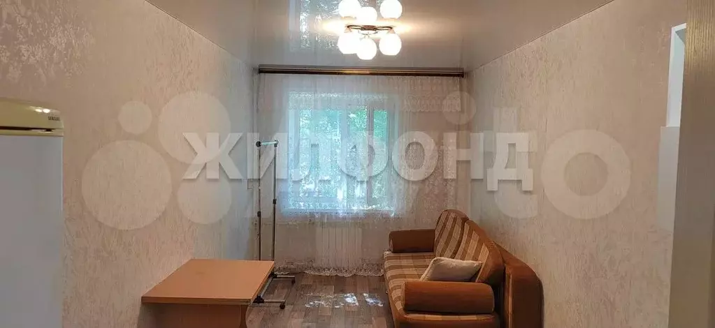 Комната 14 м в 5-к., 2/5 эт. - Фото 0