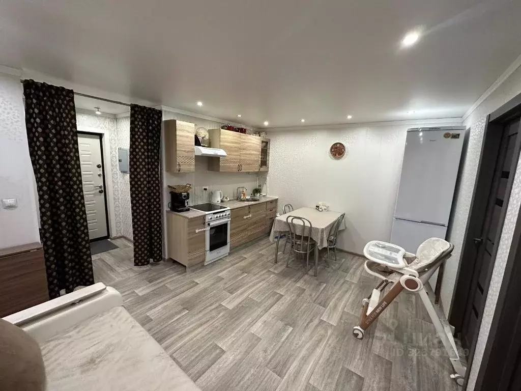 2-к кв. Саха (Якутия), Якутск Борисовка-1 мкр, 2 (40.0 м) - Фото 1