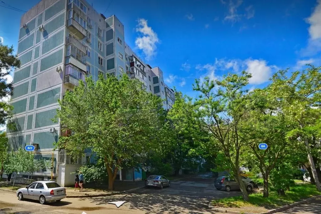 3-к. квартира, 70 м, 1/9 эт. - Фото 1