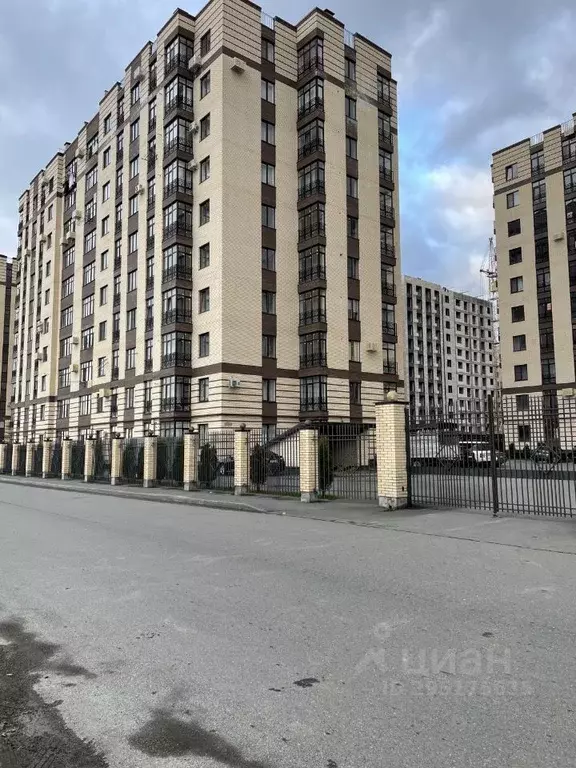 3-к кв. Северная Осетия, Владикавказ ул. Астана Кесаева, 44Вк2 (80.0 ... - Фото 2