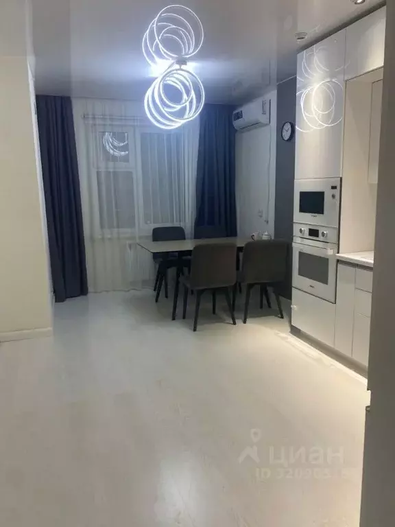 2-к кв. Саха (Якутия), Якутск просп. Ленина, 62 (64.0 м) - Фото 0