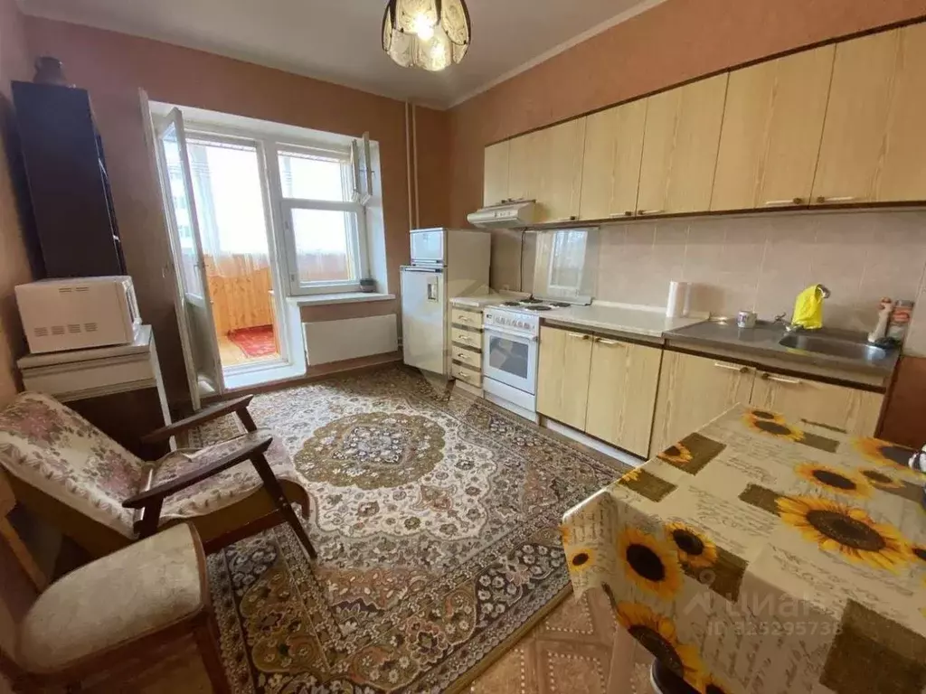 1-к кв. Белгородская область, Старый Оскол Степной мкр, 4 (54.0 м) - Фото 1