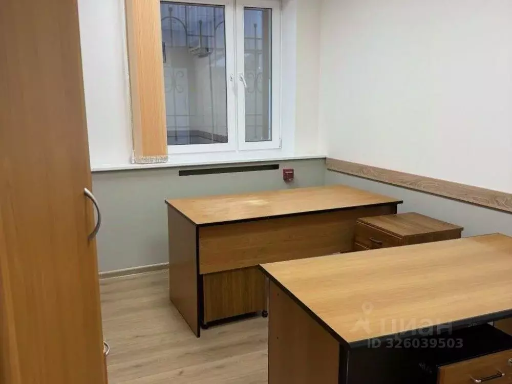 Офис в Москва ул. 10-летия Октября, 11 (414 м) - Фото 1