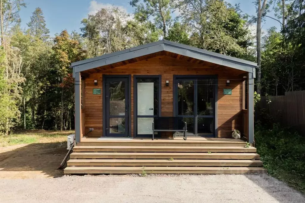 Дом в Ленинградская область, Приозерский район, пос. Сосново ул. ... - Фото 1