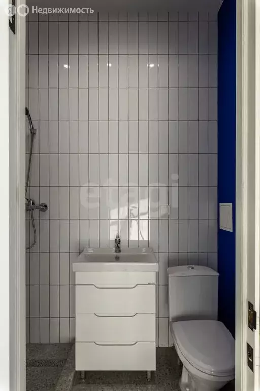 Квартира-студия: Санкт-Петербург, Октябрьская набережная, 108к1БД ... - Фото 1