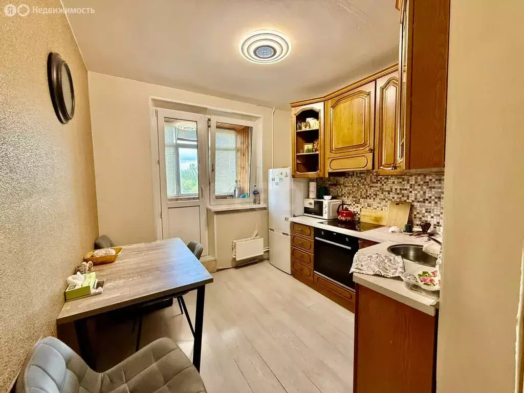 3-комнатная квартира: Москва, Родниковая улица, 20 (60.1 м) - Фото 0