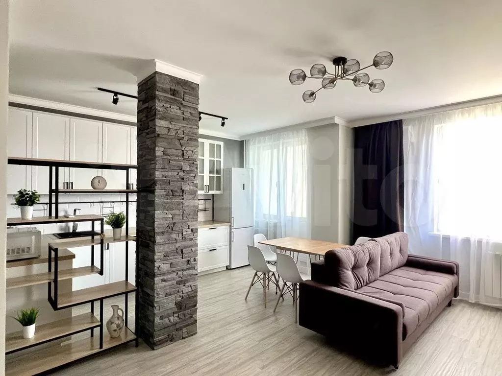 2-к. квартира, 60 м, 14/18 эт. - Фото 0