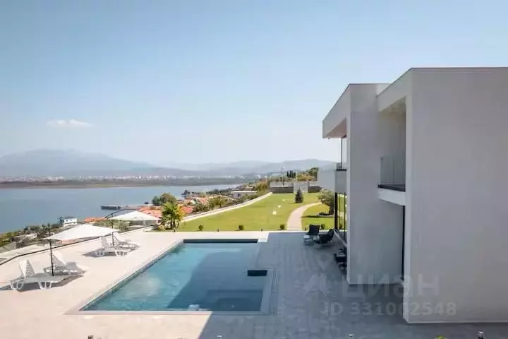 Дом в Крым, Ялта муниципальный округ, Массандра пгт  (220 м) - Фото 1