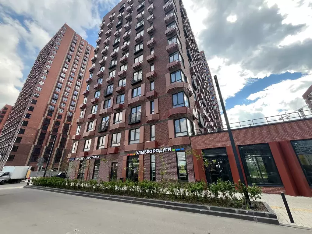 Помещение свободного назначения в Москва ул. Николая Озерова, 8к1 (136 ... - Фото 1