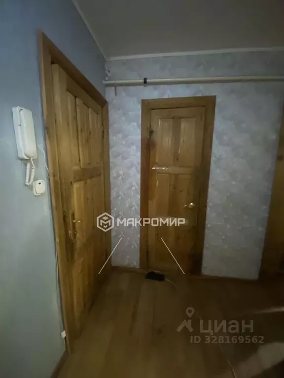 2-к кв. Брянская область, Брянск ул. Тельмана, 66/4 (55.0 м) - Фото 2