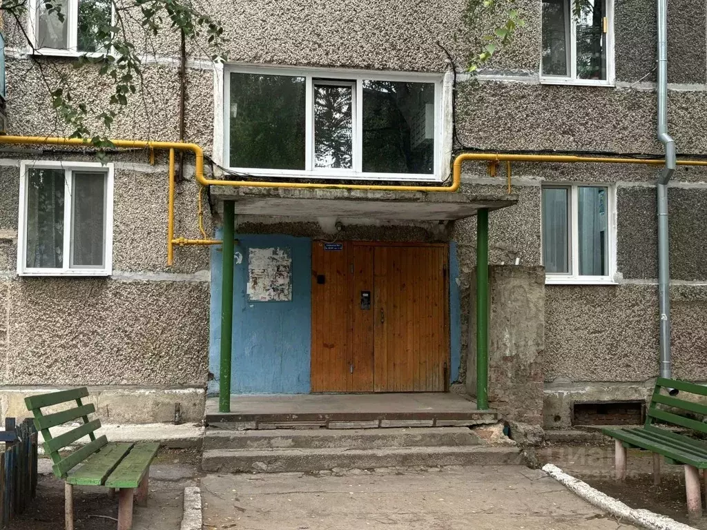 2-к кв. Самарская область, Октябрьск ул. Сакко и Ванцетти, 20 (37.5 м) - Фото 1