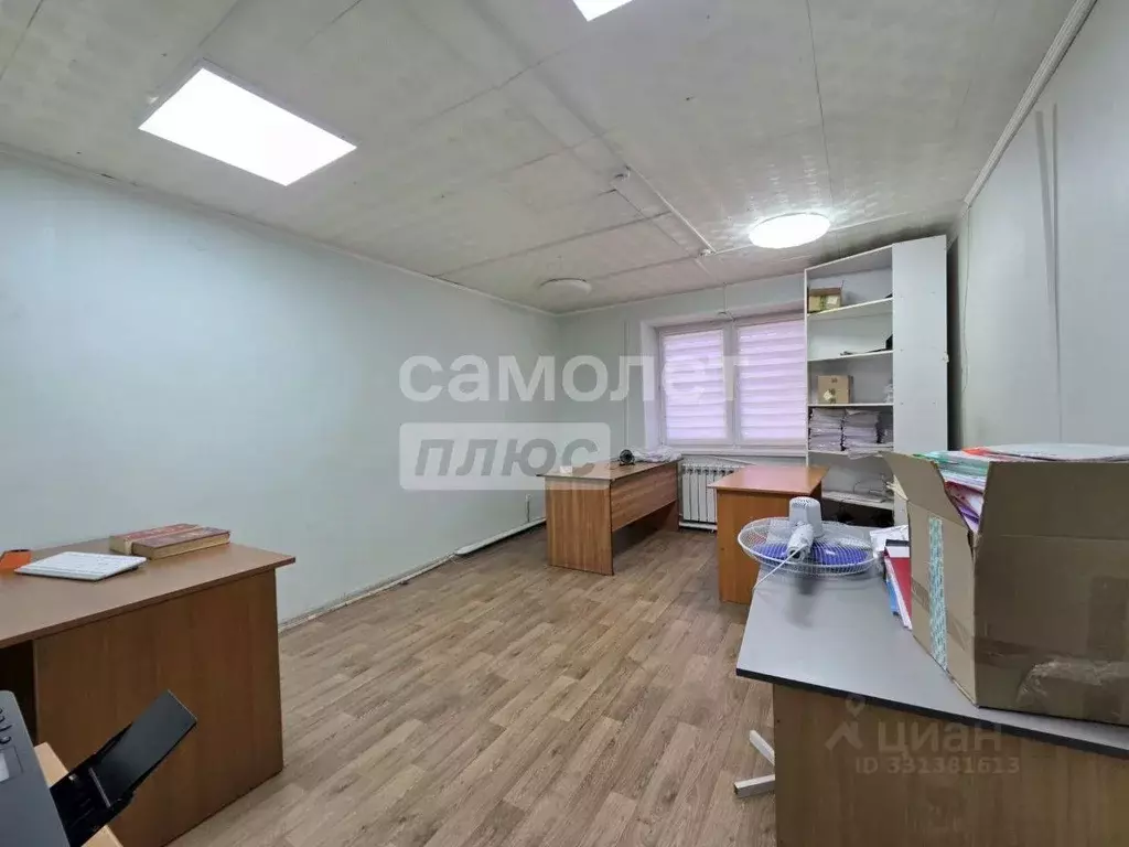 Офис в Челябинская область, Челябинск ул. Тухачевского, 6 (75 м) - Фото 1