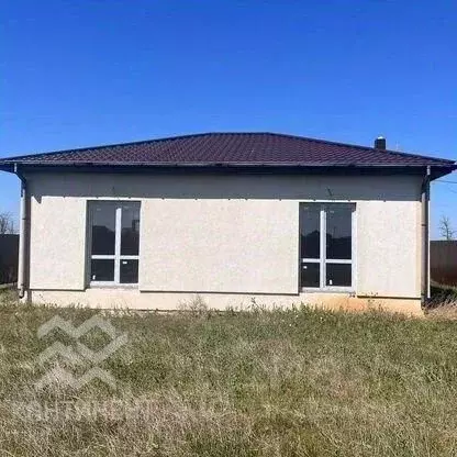 Дом в Крым, Сакский район, Лесновское с/пос, с. Владимировка ул. ... - Фото 1