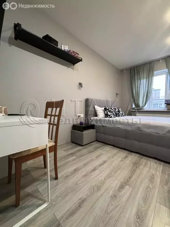 1-комнатная квартира: Коммунар, Славянская улица, 11 (37.7 м) - Фото 2