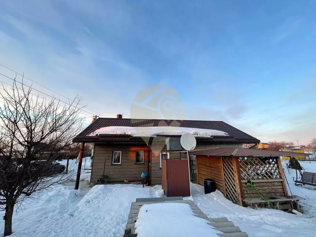 Дом в Белгородская область, Губкинский городской округ, с. Аверино ул. ... - Фото 1