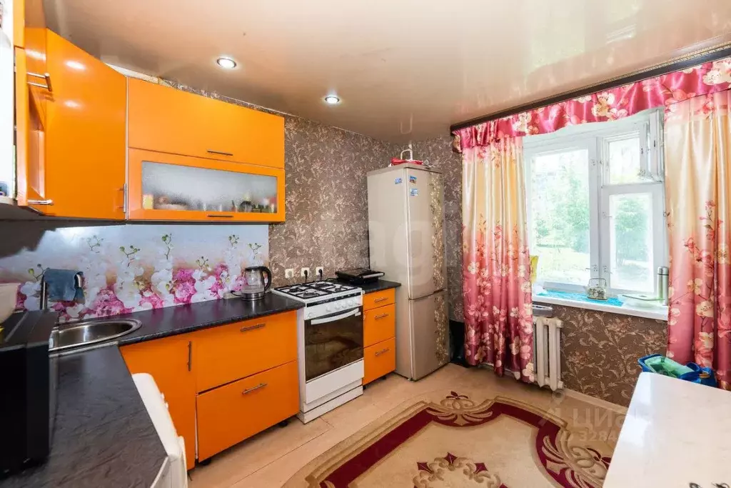 2-к кв. Курганская область, Курган Заозерный жилрайон, 5-й мкр, 4А ... - Фото 1