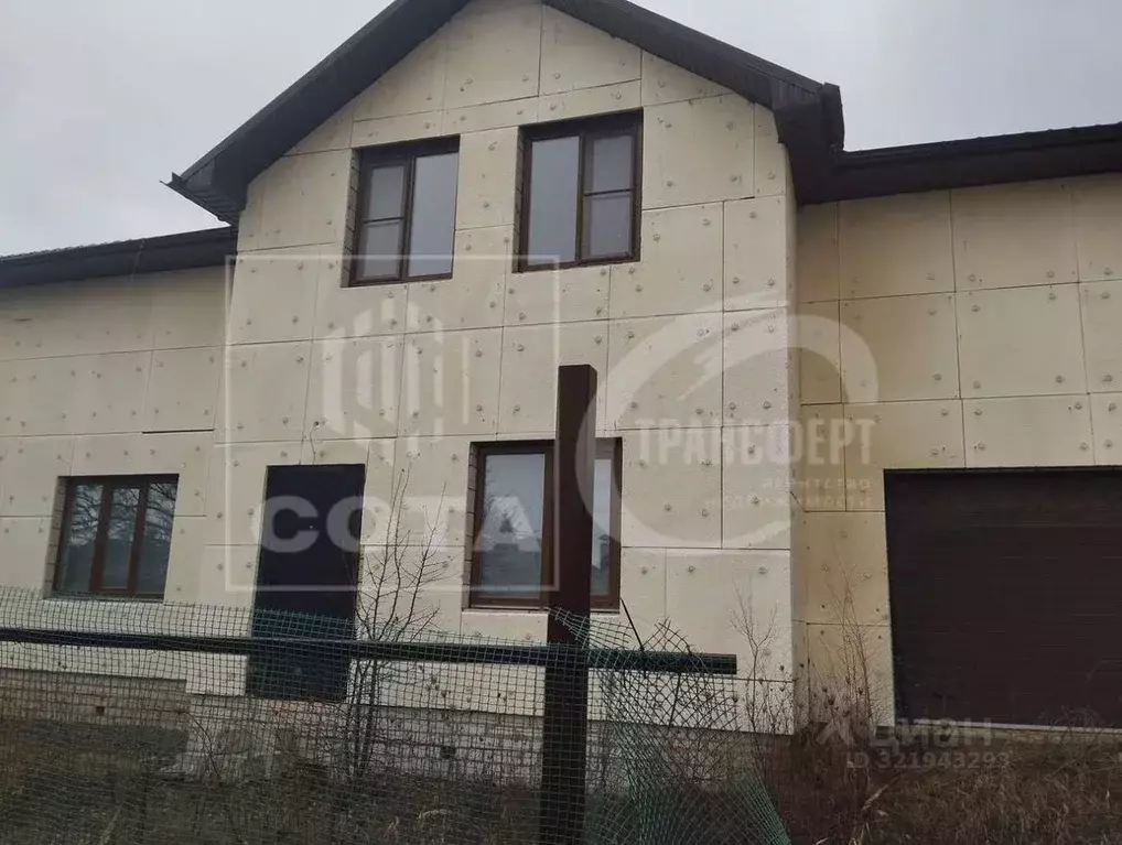 Дом в Воронежская область, с. Новая Усмань ул. Титова, 11 (231 м) - Фото 1