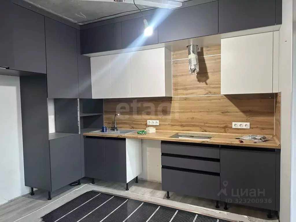 3-к кв. Тюменская область, Тюмень ул. Пожарных и Спасателей, 3к1 (98.0 ... - Фото 2