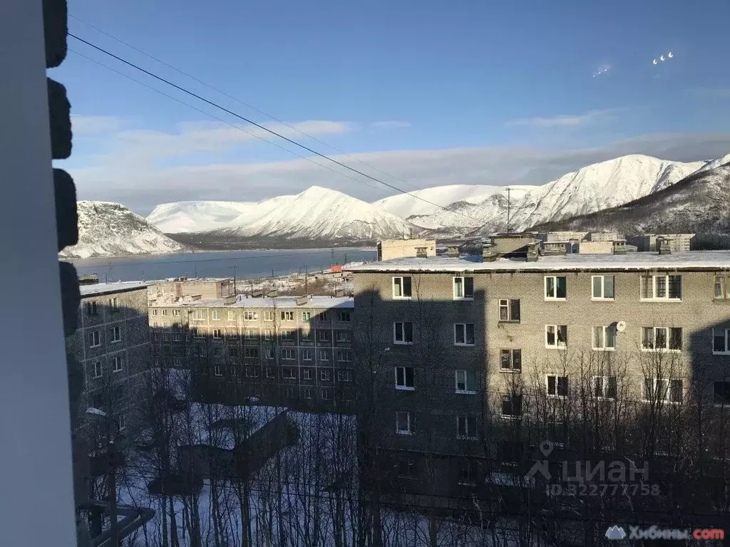 2-к кв. Мурманская область, Кировск ул. Мира, 16 (55.0 м) - Фото 0