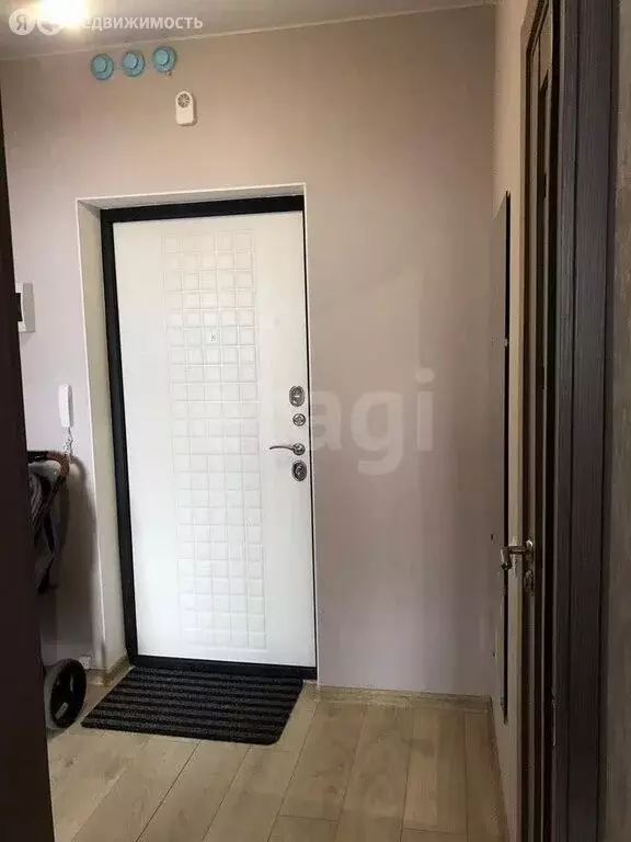 1-комнатная квартира: Тверь, Оснабрюкская улица, 12к2 (38 м) - Фото 1