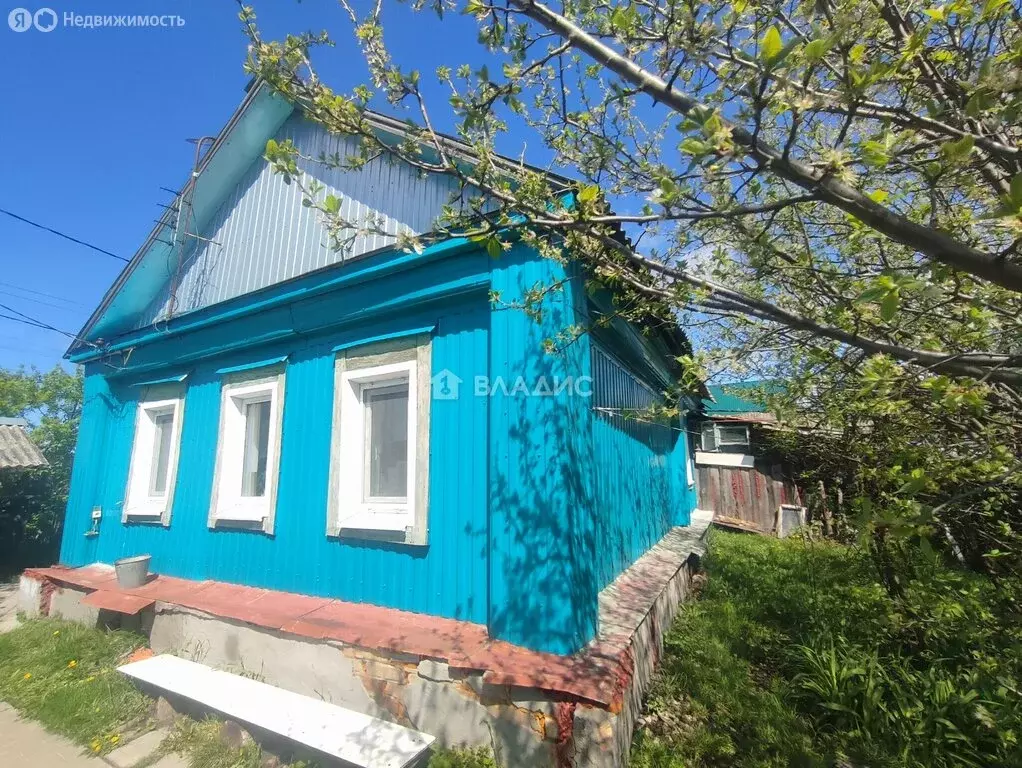 Дом в село Бессоновка, улица Панфиловцев, 3 (70 м) - Фото 1