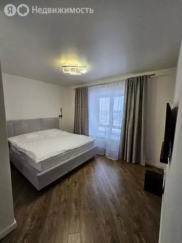 2-комнатная квартира: Тюмень, улица Дружбы, 73к2 (84.1 м) - Фото 1