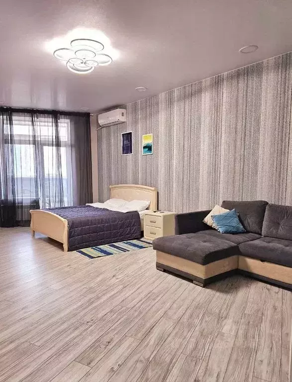 1-к кв. Волгоградская область, Волгоград ул. Глазкова, 23А (55.0 м) - Фото 1