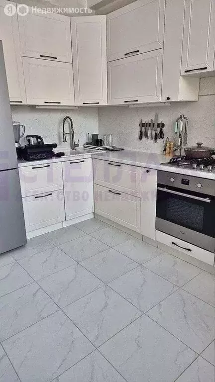 2-комнатная квартира: Симферополь, улица Батурина, 185 (58.3 м) - Фото 2