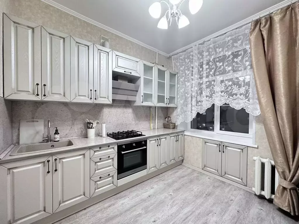 2-к. квартира, 53 м, 3/7 эт. - Фото 0