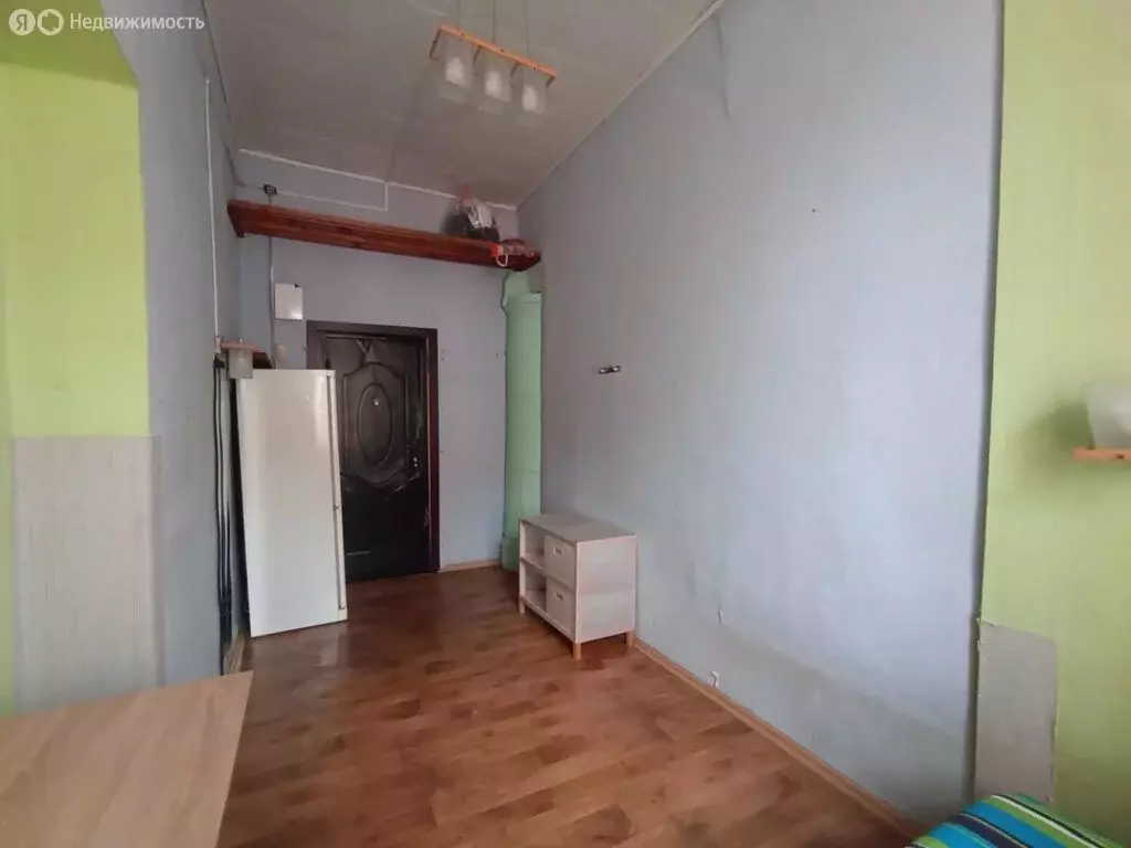 1к в 5-комнатной квартире (11.2 м) - Фото 0