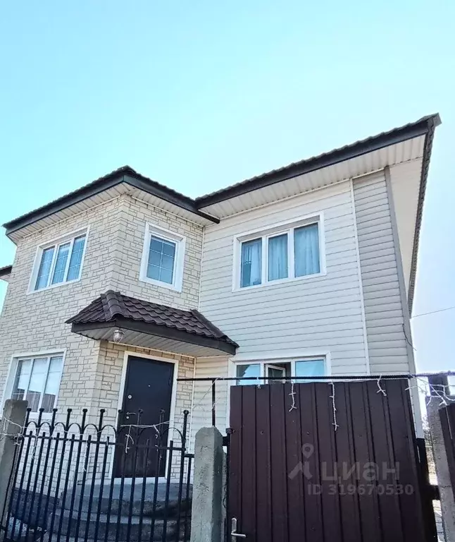 Дом в Иркутская область, Шелеховский район, с. Баклаши  (156 м) - Фото 1