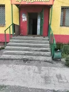 Помещение свободного назначения в Магаданская область, Сусуман ул. ... - Фото 1