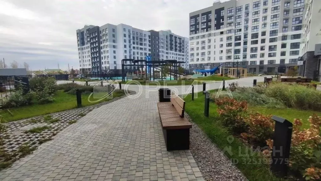 Студия Тюменская область, Тюмень ул. Павла Никольского, 10к1блок1 ... - Фото 0