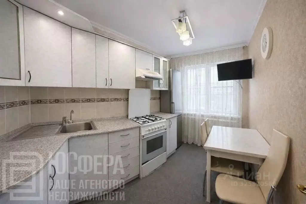 3-к кв. Волгоградская область, Волгоград Караванная ул., 41 (64.8 м) - Фото 1