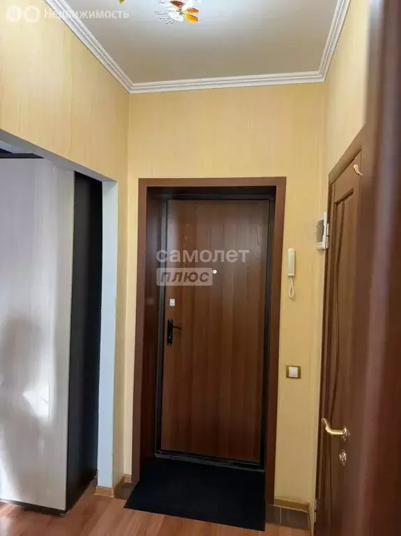 1-комнатная квартира: Омск, улица Степанца, 3 (35.7 м) - Фото 2