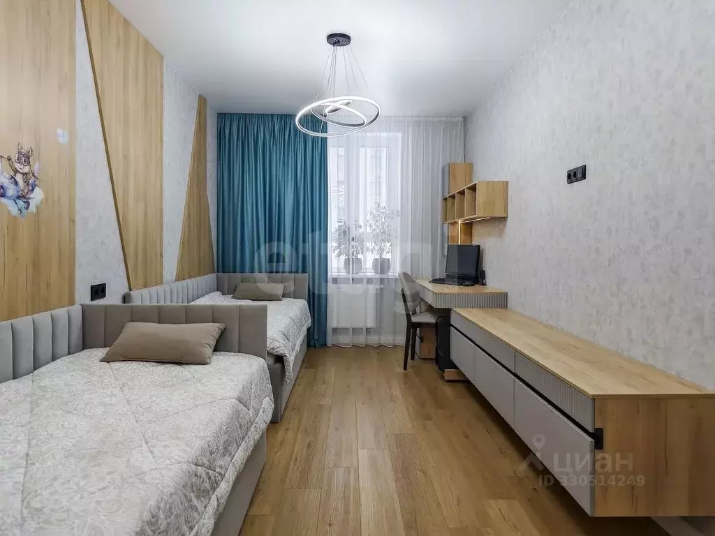 3-к кв. Тюменская область, Тюмень ул. Республики, 204к4 (97.1 м) - Фото 1