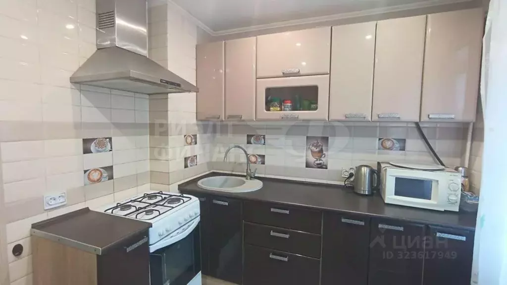 2-к кв. Калининградская область, Калининград Томская ул., 2 (42.8 м) - Фото 2