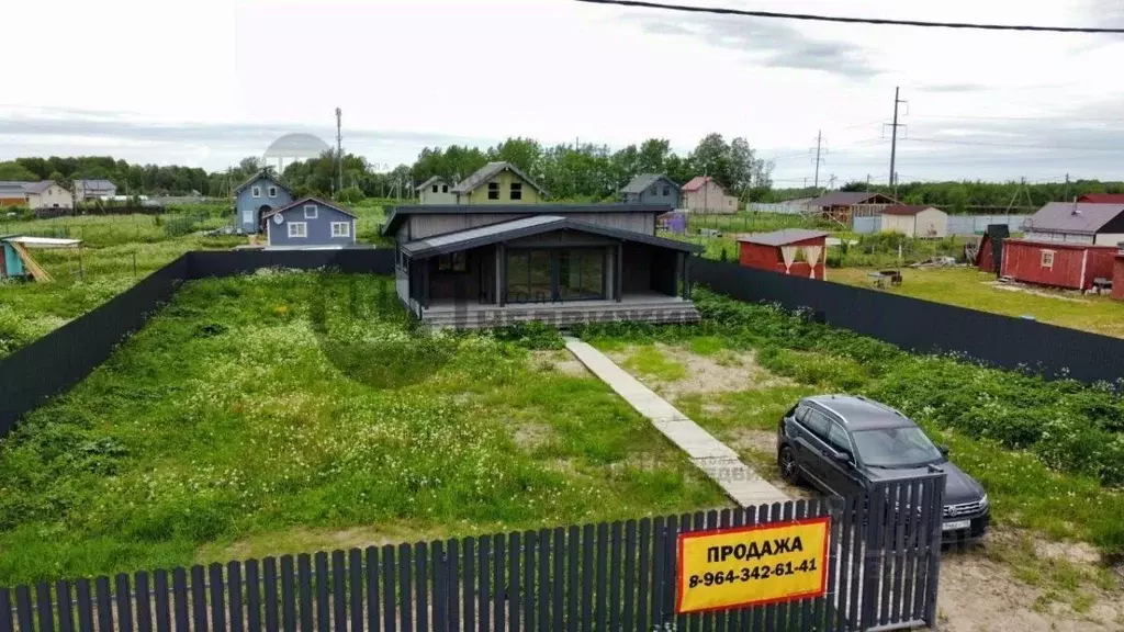 Дом в Ленинградская область, Ломоносовский район, Лопухинское с/пос, ... - Фото 1