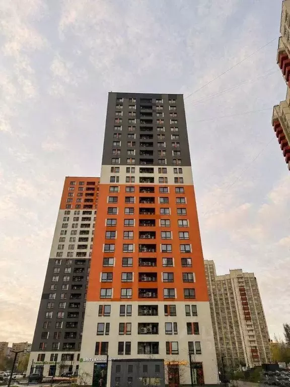 Квартира, 4 комнаты, 93.4 м - Фото 1