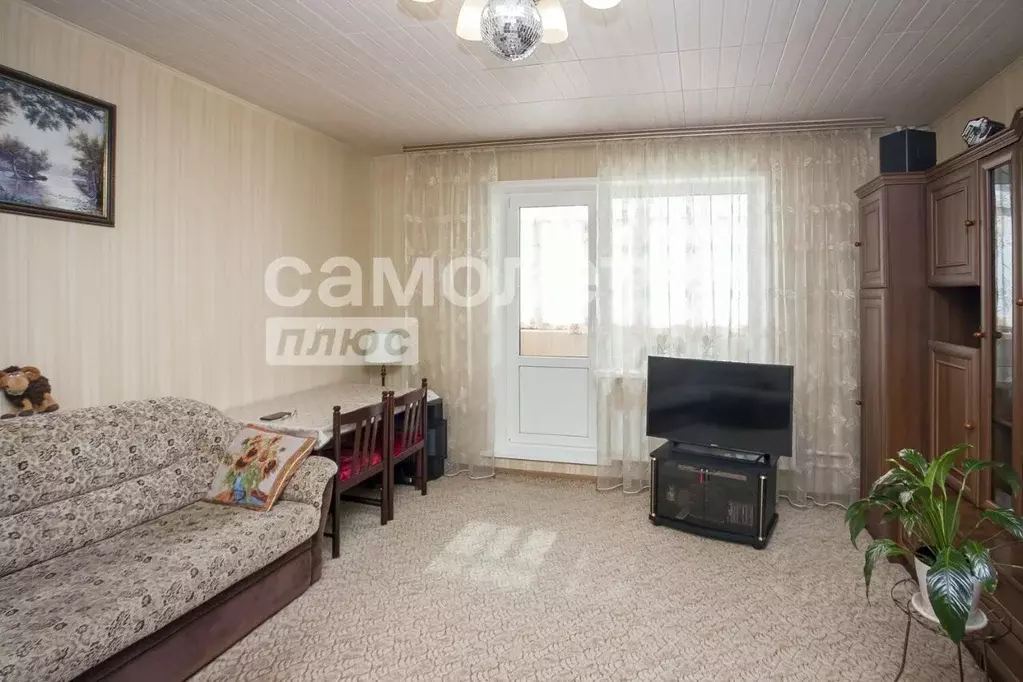 3-к кв. Кемеровская область, Кемерово Космическая ул., 4/1 (65.2 м) - Фото 0