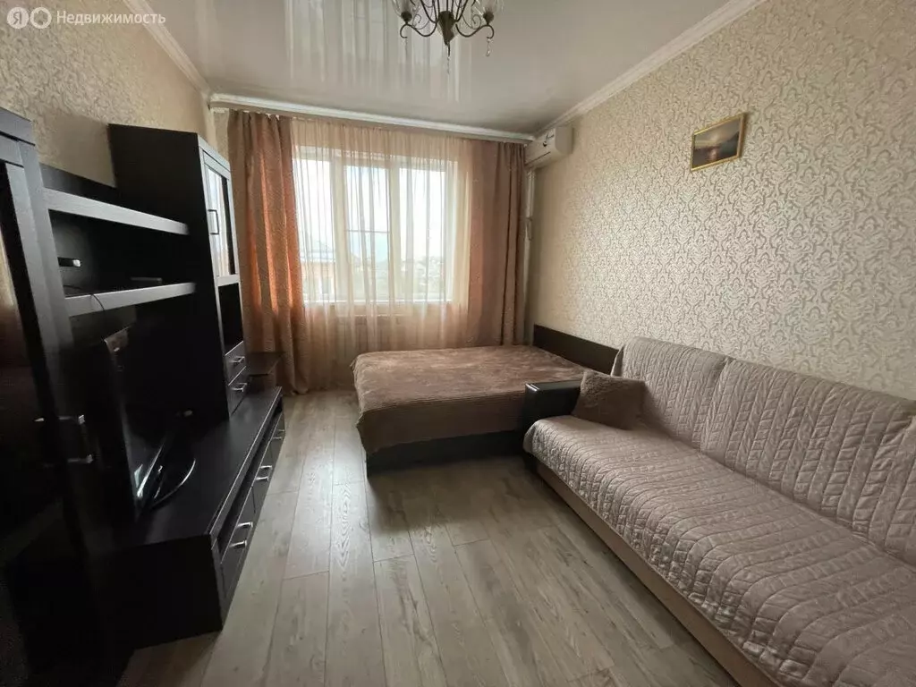 1-комнатная квартира: Горячий Ключ, улица Калинина, 15 (34.7 м) - Фото 0