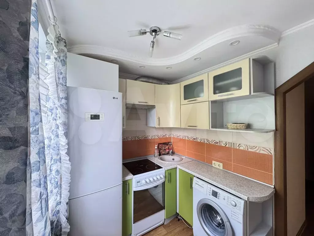 2-к. квартира, 45 м, 5/5 эт. - Фото 0