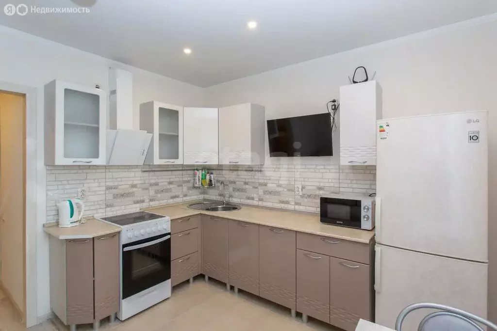 Квартира-студия: Тобольск, 15-й микрорайон, 37 (26.3 м) - Фото 2