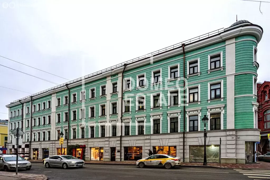 3-комнатная квартира: Москва, Большая Никитская улица, 17с1 (130 м) - Фото 1