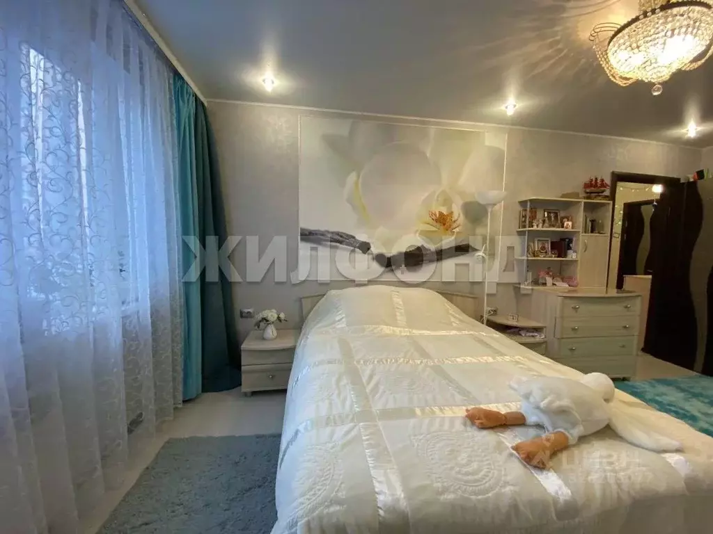 3-к кв. Белгородская область, Белгород ул. 5 Августа, 28 (62.0 м) - Фото 2