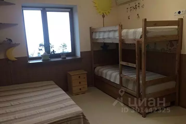 2-к кв. Крым, Ялта городской округ, Никита пгт 10 (50.0 м) - Фото 0