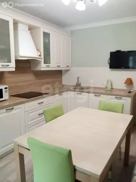 2-комнатная квартира: Тюмень, улица Николая Семёнова, 33к1 (66.2 м) - Фото 2