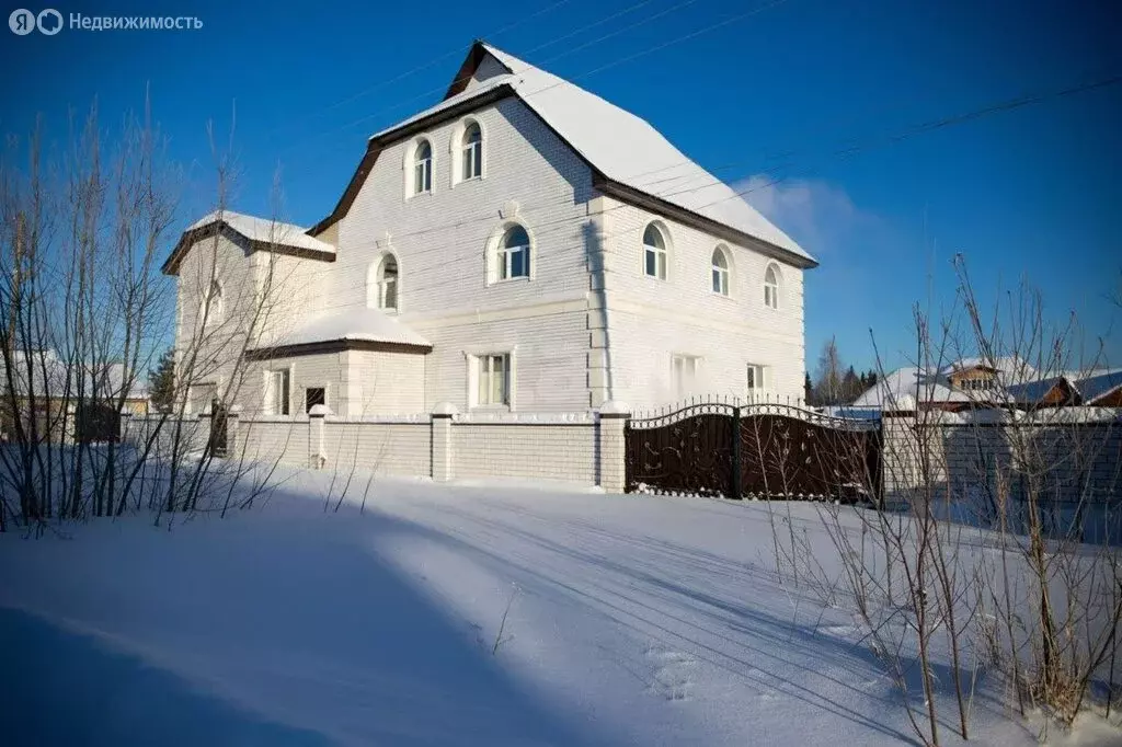 Дом в Тобольск, улица Терентьева (370 м) - Фото 1