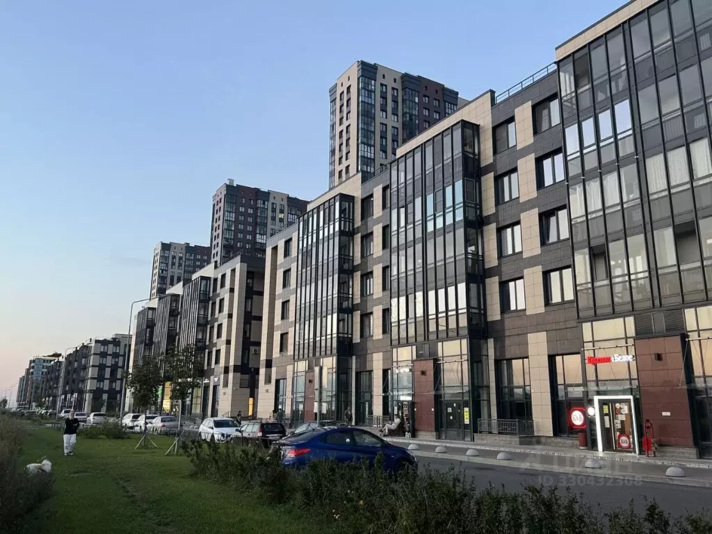 Помещение свободного назначения в Санкт-Петербург просп. Героев, 35 ... - Фото 1
