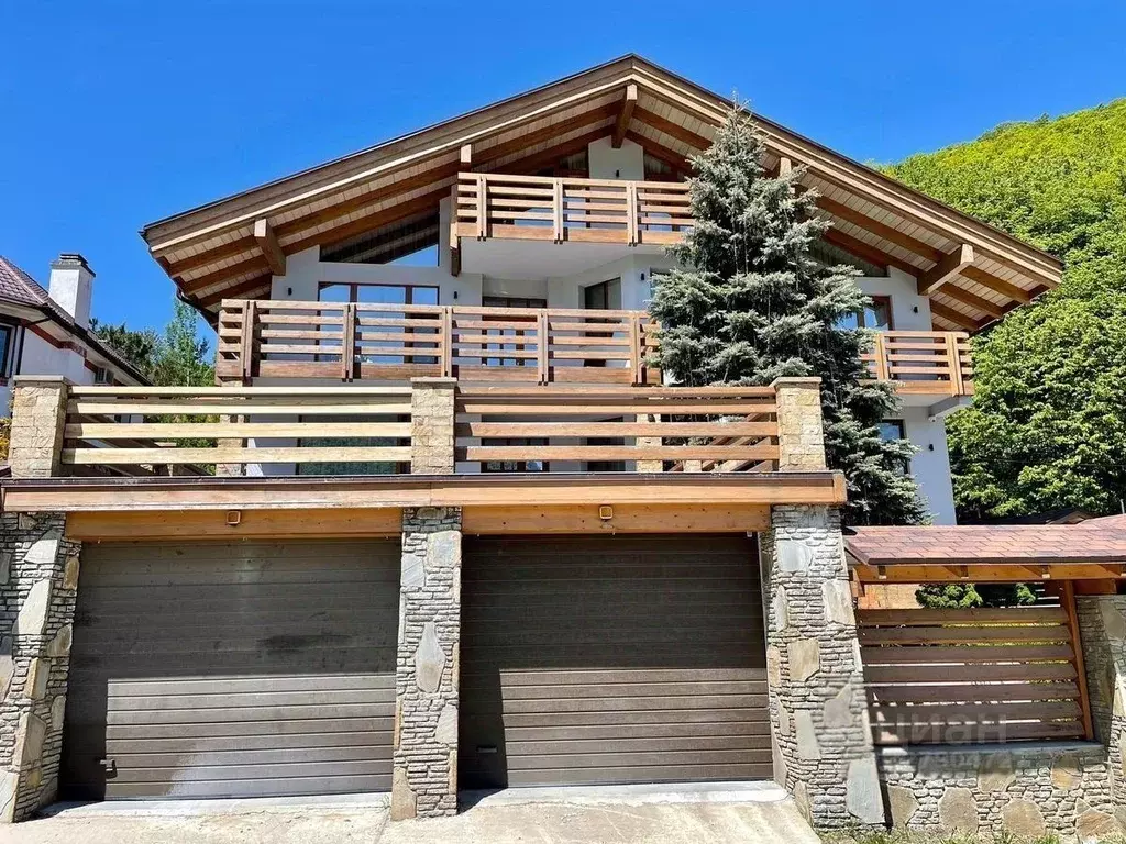 Дом в Краснодарский край, Сочи Красная Поляна пгт, ул. Калиновая, 6 ... - Фото 1